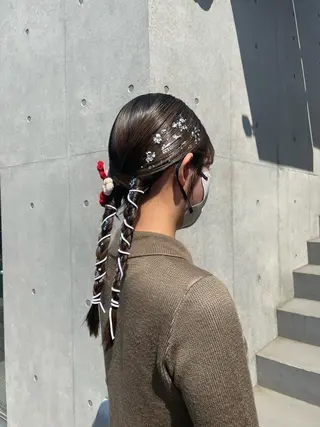 ミディアム 佐伯 和佳のヘアスタイル