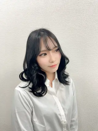 ミディアム カラー 🎀愛されgirly ヘア🫧Ayakaのヘアスタイル