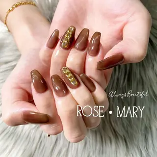セミロング ネイル ROSE・ MARY 鈴木のネイルデザイン