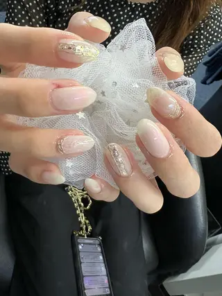 ネイル ビューティーサロン ヘゼリヒのネイルデザイン