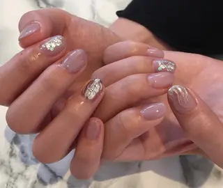 ネイル juedi nail(木曜日のネイル)所属・juedi nail 〜木曜日のネイル〜のネイルデザイン