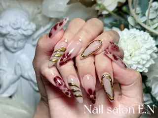 ネイル E.N🦋 長さ出し/持ち込みのネイルデザイン