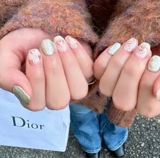 ネイル LAVISH nanamiのネイルデザイン