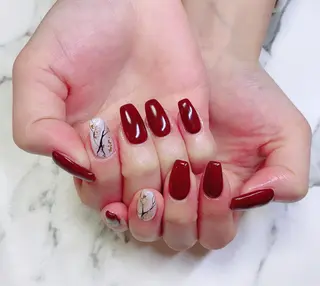 ロング カラー ネイル Q Free nailsのネイルデザイン