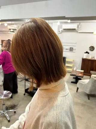 ミディアム 本澤 朋香のヘアスタイル