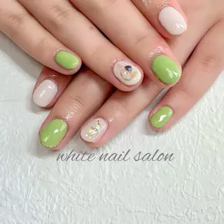 ネイル white nail salonのネイルデザイン