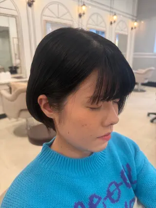 ショート Eclat【エクラ】所属・三上 莉里のヘアスタイル