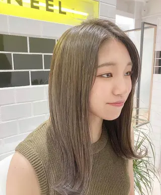 セミロング カラー ヘアアレンジ エグチ アキラのヘアスタイル