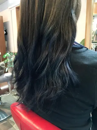 セミロング カラー 原宿サロン代表 デザインカラー伊藤卓のヘアスタイル