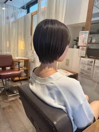 ショート 浅津 菜月のヘアスタイル