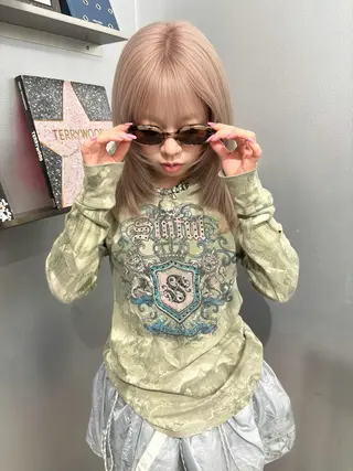 ミディアム 梅田/ハイトーン /yuriのヘアスタイル