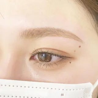 パーマ elblink manaのマツエク・マツパデザイン