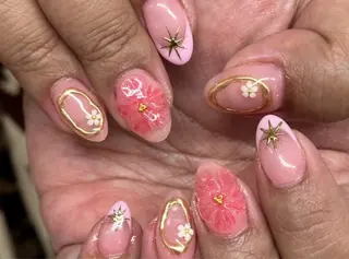 ネイル ネイルサロン Friday 21所属・ネイルサロン Friday 21のネイルデザイン