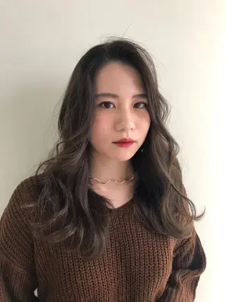 ロング カラー ヘアアレンジ knock【ノック】所属・烏丸韓国ヘア🇰🇷 ayaka🎀のヘアスタイル