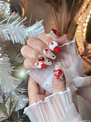 ネイル 23時まで❤︎韓国、 ワンホンネイルのネイルデザイン