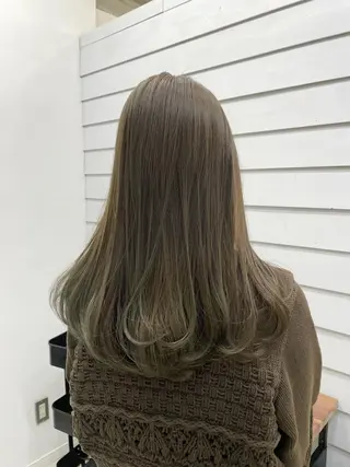 セミロング カラー GISEL TAKUYAのヘアスタイル