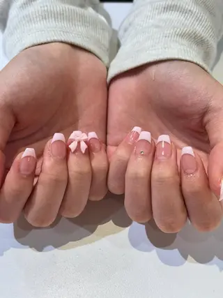 ネイル REINA .のネイルデザイン