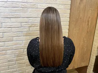 ロング 髪質改善カラー＆ 縮毛矯正　石井良平のヘアスタイル