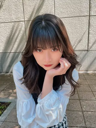 カラー 上品な透明感カラー 🫧renのヘアスタイル