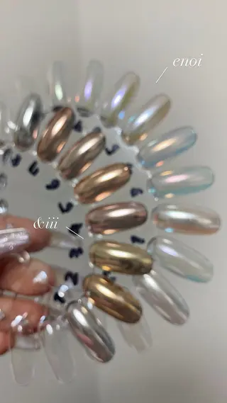 ネイル femme💫 CARINAのネイルデザイン