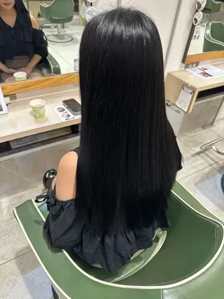 ロング カラー 千秋 秀容のヘアスタイル
