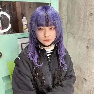 ロング カラー ホワイト&レイヤーカ ットエクステ長畠俊輔のヘアスタイル