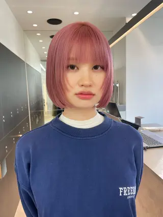 ショート カラー ♥️ブリーチ/ボブ/ レイヤー♥️maiのヘアスタイル