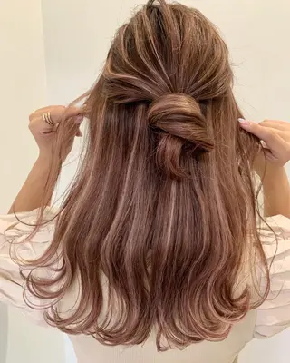 カラー LINOET NAGOYA所属・中川 来紀のヘアスタイル