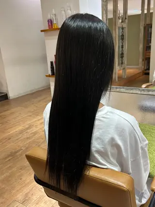 セミロング かとう はるかのヘアスタイル