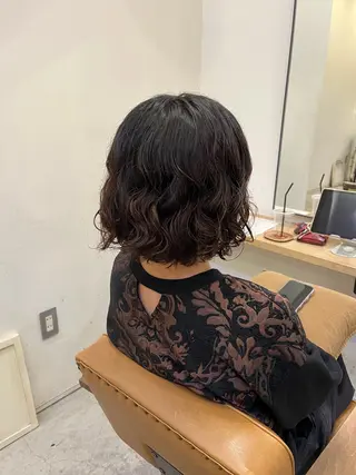 ショート パーマ 黒川 結唯のヘアスタイル