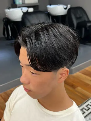 ショート メンズ メンズカット✂️ スキンフェード伊藤陸のヘアスタイル