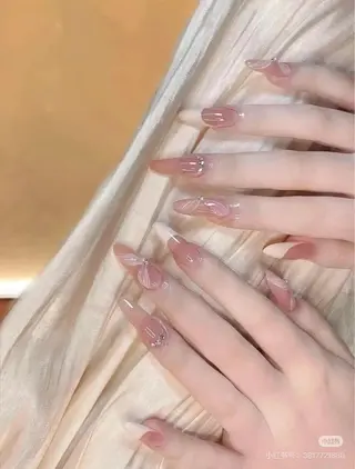 ネイル イブ ネイリのネイルデザイン