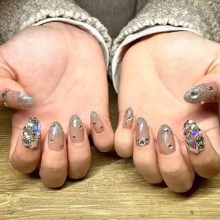 ネイル ~Liebe~ harukaのネイルデザイン