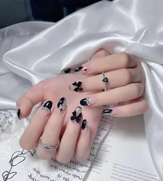 ネイル EMI ANA.CHUOのネイルデザイン