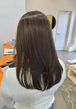 ミディアム カラー 韓国ヘア/レイヤー /髪質改善🦋イブキのヘアスタイル