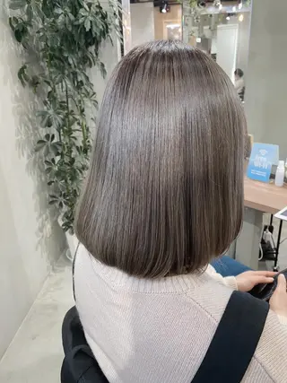 ミディアム カラー EGAO所属・yuuka🌻 ハイライト/艶カラーのヘアスタイル