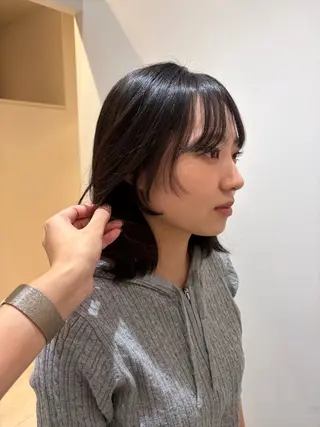 ミディアム GO TODAY シェアサロン 表参道Flos店所属・nishi fuyumiのヘアスタイル