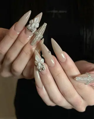 ネイル NiJi Nailsのネイルデザイン