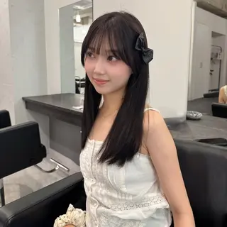 ロング レイヤー・ブリーチ kiyotoshiのヘアスタイル