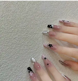 ネイル L.Nail所属・L.nail 【エル.ネイル】のネイルデザイン
