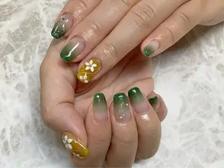 ネイル Viva Joie所属・Viva Joieのネイルデザイン