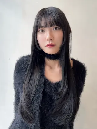 ロング モデル募集/カレン /レイヤーカットのヘアスタイル