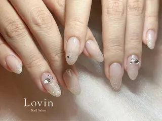 ネイル パラジェル認定サロン　ネイルケア&スパ　Lovin【ラヴィン】所属・田中 凜歌のネイルデザイン