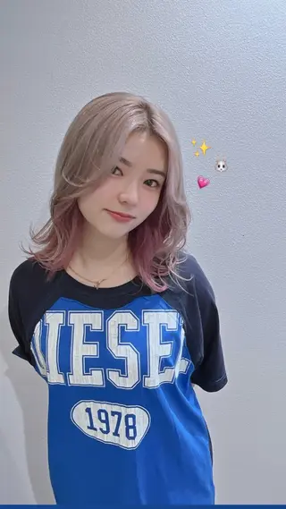 ミディアム 緒方 つばさのヘアスタイル