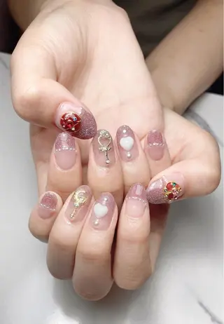 ネイル ewt miniのマツエク・マツパデザイン