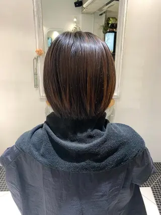 ショート カラー ducha所属・DUCHA Tomida naoのヘアスタイル