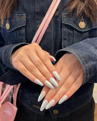 ネイル Nes.Nail所属・Miyagi Asamiのネイルデザイン