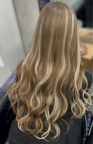 ロング DOTE hair make【ドォート】所属・限界オタク美容師 💜Natsuki☁のヘアスタイル