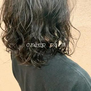 セミロング パーマ dekujin【ジェクイン】所属・角戸 りおのヘアスタイル