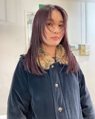 セミロング カラー BoomBOX所属・HIBIKI/原宿 ハッシュカット🪄のヘアスタイル